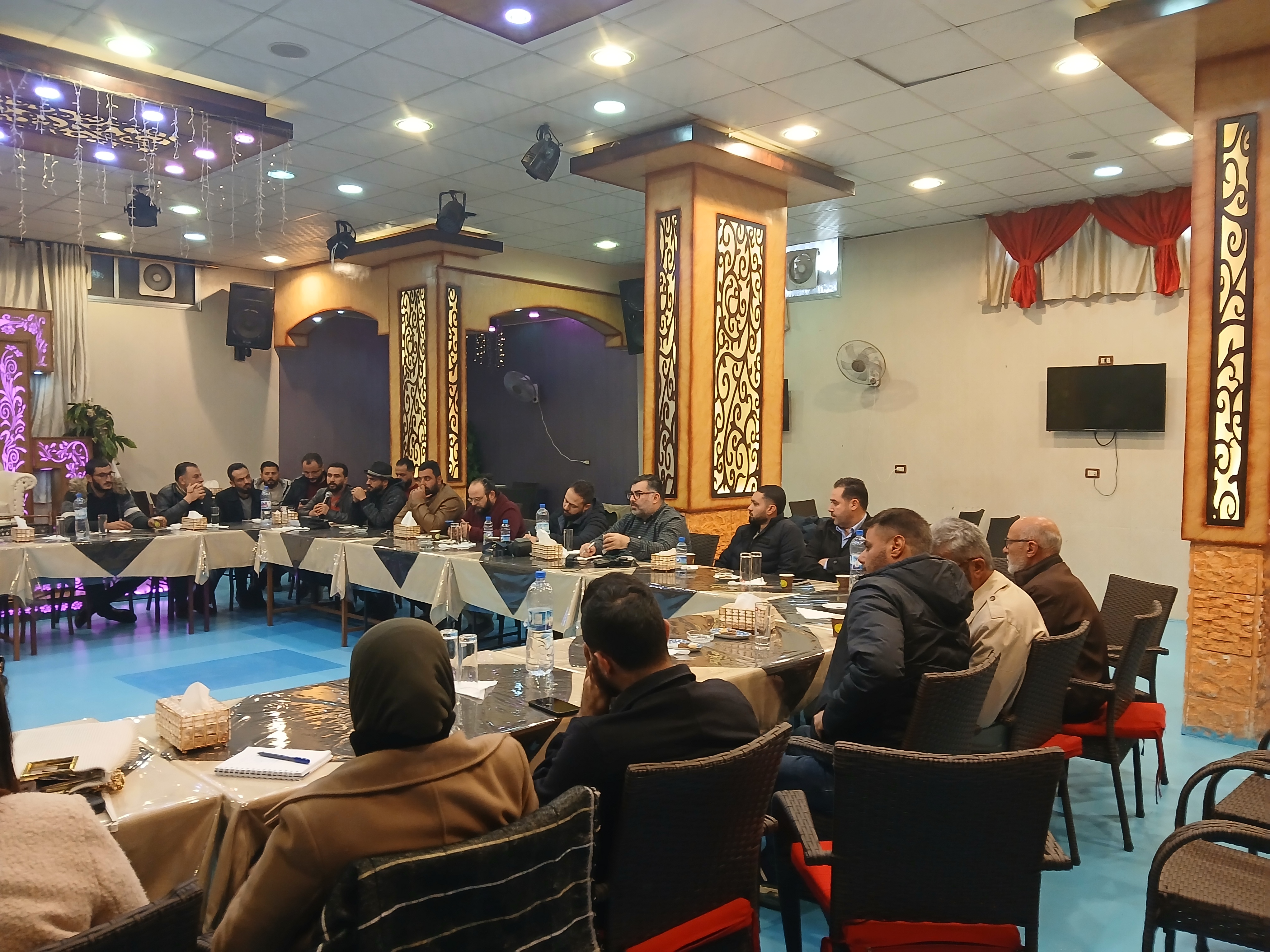 حوارات مع المجتمع المدني و المحلي